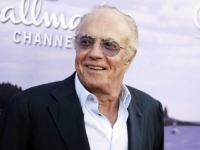 ZVIJEZDA FILMSKE TRILOGIJE 'KUM': Preminuo legendarni James Caan