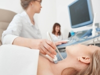 'GDJE GOD KRENEM ČEKAM MJESECIMA': Građani KS na ultrazvuk štitne žlijezde čekaju po tri mjeseca