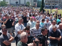SOCIJALNA DRAMA U KRAGUJEVCU: Fiatova tvornica prekinula proizvodnju, radnicima nude posao u Slovačkoj 