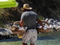 POSTOJI I 'KROFNA MAFIJA': Tjerali ljude da prodaju na ekstremno visokim temperaturama, pa im uzimali novac