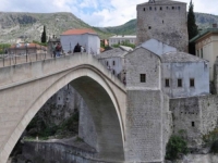 PUCANJE PO ŠAVOVIMA: Zbog čega su se posvađali predstavnici mostarskih Srba? (VIDEO)