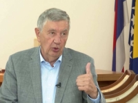 NEBOJŠA RADMANOVIĆ ŽALI ZBOG SVOG ŠEFA: 'Dodik je stavljen pod sankcije zbog pritiska iz Sarajeva!'