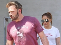 PAPARAZZI U AKCIJI: Ben Affleck snimljen u suzama na večeri s Jennifer Lopez…