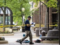 ZVANIČNIK AMERIČKE POLICIJE: 'Osumnjičeni za napad u Chicagu ispalio više od 70 metaka'