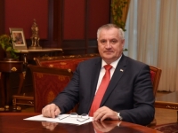VIŠKOVIĆ POVODOM KURBAN-BAJRAMA: 'Da nas praznik darivanja i brige o drugima podsjeti na...'