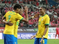 BARCELONA DOVELA VELIKO POJAČANJE PRED NOVU SEZONU: Brazilac Raphina se za 58 miliona eura preselio iz Engleske u Španiju