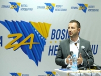 STRANKA ZA BiH IMA DOBRU IDEJU:  Pozivamo Schmidta i Sattlera da demantuju medijske napise o nametanju Izbornog zakona