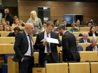 KLUB SDA TRAŽI RASPRAVU: Schmidt u Parlamentu FBiH treba pojasniti svoje aktivnosti