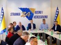 PREDSJEDNIŠTVO STRANKE ZA BiH: Semir Efendić predvodi listu za Kanton Sarajevo