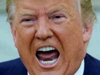 DONALD TRUMP ŠOKIRAO AMERIKU: Bivši američki predsjednik divljao za govornicom, pa najavio...