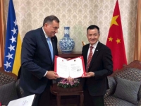 BRZINOM SVJETLOSTI: Kineski ambasador u BiH zahvalio Dodiku za podršku Pekingu