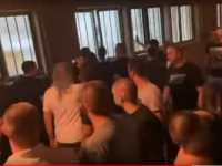 BAGRA S BEOGRADSKOG ASFALTA: Navijači maltretirali igrače i poslije utakmice, lupali na prozore svlačionice (VIDEO)