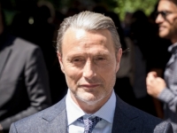 SLAVNI DANAC U NAŠEM GRADU: Mads Mikkelsen danas na Crvenom tepihu SFF-a