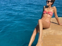 'UŽIVAJ U ŽIVOTU': Ana Ivanović u bikiniju ulijeva nadu da prirodna ljepota nije izumrla