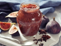 BEZ ADITIVA: Jednostavan recept za pekmez od smokvi