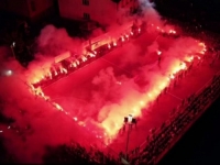 U ČAST NAŠEM HEROJU: Bakljada uoči finala turnira 'Izet Nanić' u Bužimu (VIDEO)