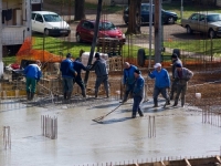NAŠI LJUDI OTIŠLI TRBUHOM ZA KRUHOM: BiH nedostaje radne snage, sada je uvozimo