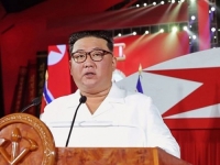 NEVJEROVATNO: Kim Jong-un proglasio pobjedu nad koronom...