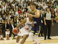 U GROTLU SKENDERIJE: Košarkaši BiH spektakularno pobijedili moćnu Francusku i zadržali šanse za Mundobasket (FOTO)