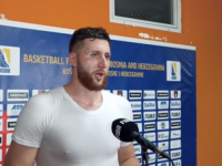 NURKIĆ UTAKMICU ZAVRŠIO S FLASTEROM NA ARKADI: 'Za BiH je velika pobjeda kada dobijete drugu državu na svijetu. To su...'