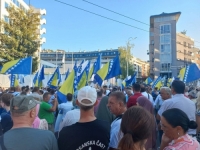 PODLI ČOVIĆ I 'PROLUPALI' MILANOVIĆ: Razliku između 'unitarističke rulje' i UZP sljedbenika potražiti u slučaju Hansa Košnika
