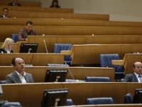 NOVOSTI IZ PARLAMENTA BiH: Komisija za borbu protiv korupcije i kleptokratije počinje...
