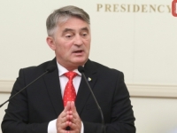 KOMŠIĆ KOMENTIRAO ČOVIĆEVU IZJAVU: 'Ja nisam siguran da ga Schmidt sluša, ali prati stavove SAD-a i...'