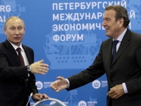 TAJNA SCHRӦDEROVOG 'ODMORA U MOSKVI': Cure intrigantni detalji njegovog sastanka s Putinom, spominje se prvi korak ka miru