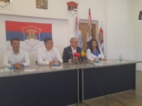 SDS PORUČIO DOBOJLIJAMA: 'Ne dozvolite da papci od vas naprave papke'