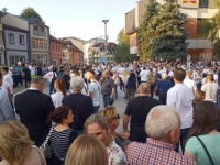 ŠATORI, ASFALTIRANJE, KUPOVINA GLASOVA, POLITIČKE UCJENE: Uskoro počinje malo duži 'politički spektakl' (VIDEO)