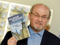 PRVA SLUŽBENA REAKCIJA TEHERANA: Evo šta su rekli o napadu na književnika Salmana Rushdieja u New Yorku