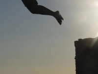 OPREZA NIKAD DOSTA: Mladi Nizozemac skočio sa šest metara visoke stijene, završio u bolnici