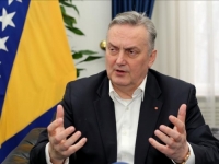 ZLATKO LAGUMDŽIJA, DIREKTNO IZ AMERIKE: 'Schmidov prijedlog vodi prema podjeli zemlje. To bi od USK napravilo 'pojas Gaze'!'