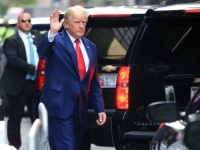 SAM SEBI JE DODATNO POGORŠAO SITUACIJU: Donaldu Trumpu zbog kriminalnog rukovanja službenim spisima prijeti DUGOGODIŠNJA ROBIJA
