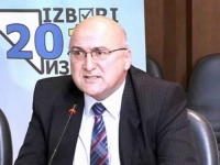 HITNO PREBAČEN U MOSTARSKU BOLNICU: Član CIK-a BiH Vlado Rogić zadobio teške ozljede u prometnoj nesreći...