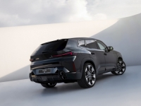 BMW PREDSTAVIO XM: Ima tri tone, 653 KS i cijenu od 170.000 eura (VIDEO)