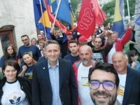 BEĆIROVIĆ U VAREŠU: 'Ovaj grad je dokaz besmisla rasističkog koncepta 'legitimnog predstavljanja''
