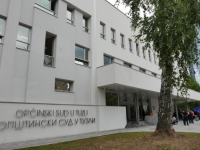 SUD DONIO ODLUKU: Bivši direktor i dvoje profesora škole u Tuzli proglašeni krivim za...