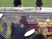 SAHRANA KAKVU SVIJET NE PAMTI: Lijes kraljice Elizabete stigao u Windsor, njezino posljednje počivalište (FOTO)