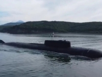 DRAMATIČNO UPOZORENJE ZAPADU: Putin pokrenuo velike vojne vježbe u blizini američke obale, na snimcima ispaljivanje projektila i nuklearne podmornice... (VIDEO)