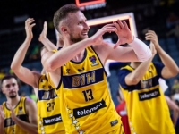 MALO NAM ZA SREĆU TREBA: Košarkašima među prvima čestitali neki od naših najboljih sportista - 'Moćni ste, idemo dalje'