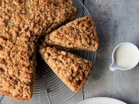 TEPSIJA KOJOM TEKU MED I MLIJEKO: Pitu od jabuka možete napraviti bez brašna i šećera