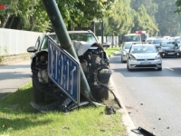 POTVRĐENO ZA 'SB': Vozač u Sarajevu izgubio kontrolu nad vozilom i zabio se u stub