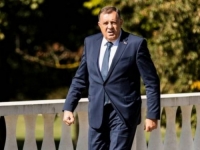 DODIK TVITA NA BRDU KOD KRANJA: 'Kolonijalni status i...'