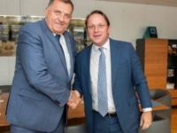 S ERDOGANOM UŽIVO, S VARHELYIJEM TELEFONOM: Dodik danas razgovarao i sa komesarom EU-a