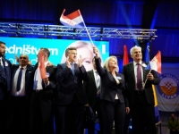BORJANA KRIŠTO U STRAHU OD PORAZA: 'U Federaciji bošnjački narod kao mnogobrojni uvijek može izabrati dva člana Predsjedništva, što su praktično i uradili tri puta uzurpirajući...'