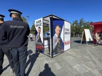 SVE SNIMILE NADZORNE KAMERE: Ivanu Begiću uništili štand u centru Banja Luke