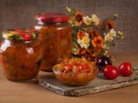 LOVAČKA SALATA: Jako fina zimnica, možete je pripremiti vrlo brzo