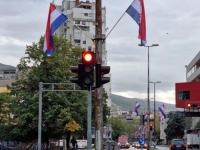 ČOVIĆEV PORTAL OTKRIO 'TAJNU' PREDIZBORNIH ZASTAVICA 'HERCEG BOSNE' U MOSTARU: 'Sad je vrijeme da se zaustavi bošnjačka dominacija!'