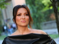 SVE SE HOĆE KAD SE MOŽE: Nina Badrić pozirala s torbom od 4,5 hiljade eura